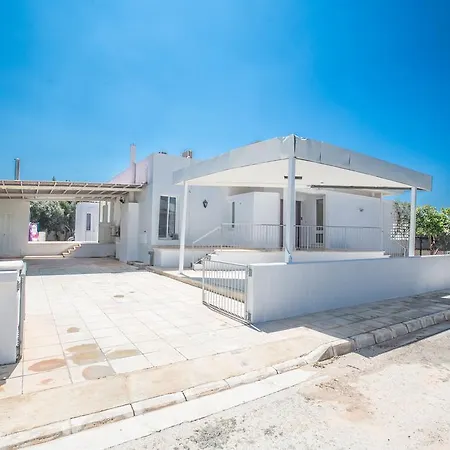 Vakantiehuis Napa Nissi House